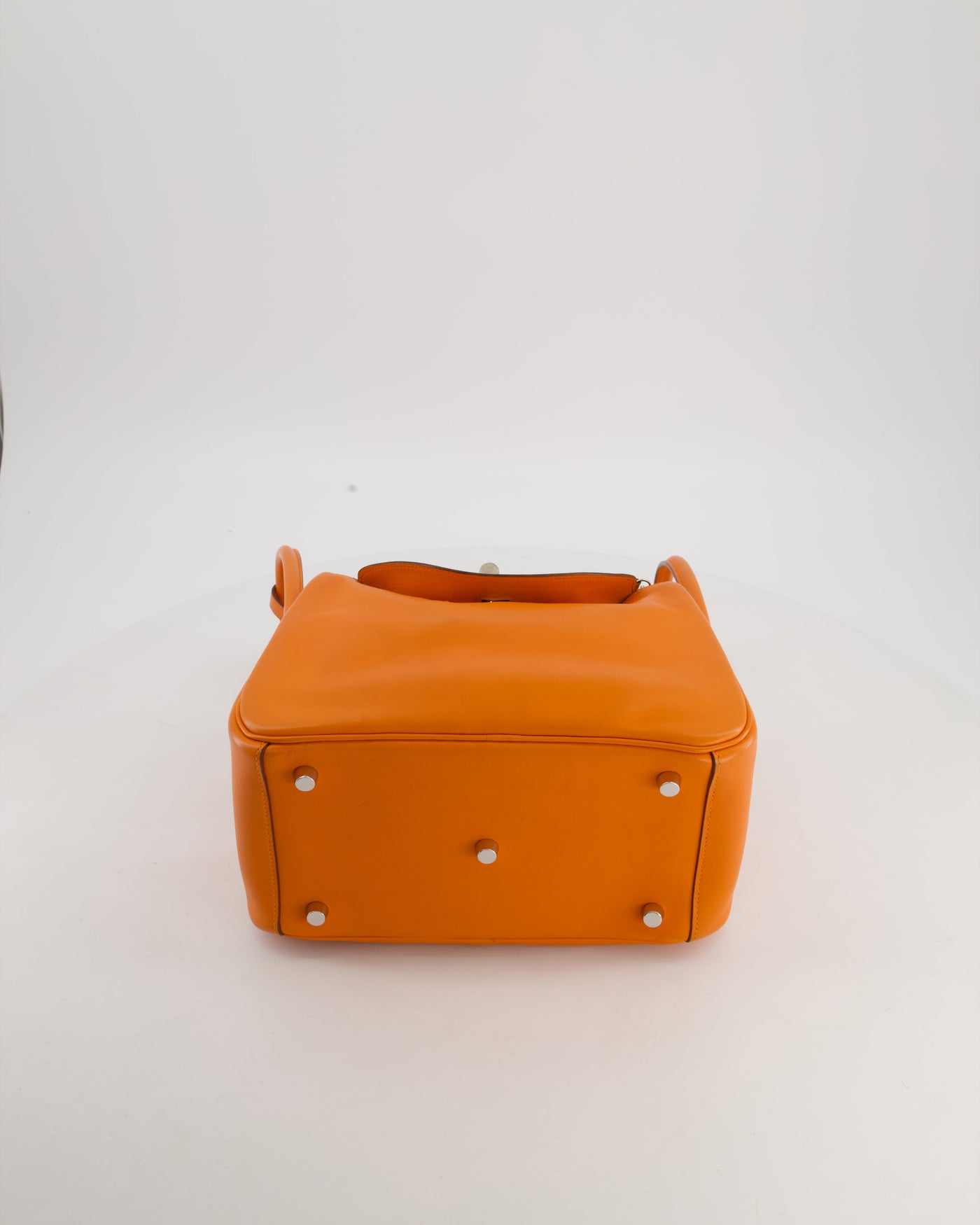 Hermes Lindy 26 Bag in Orange H Swift Leather with Palladium Hardware - Product Image 22