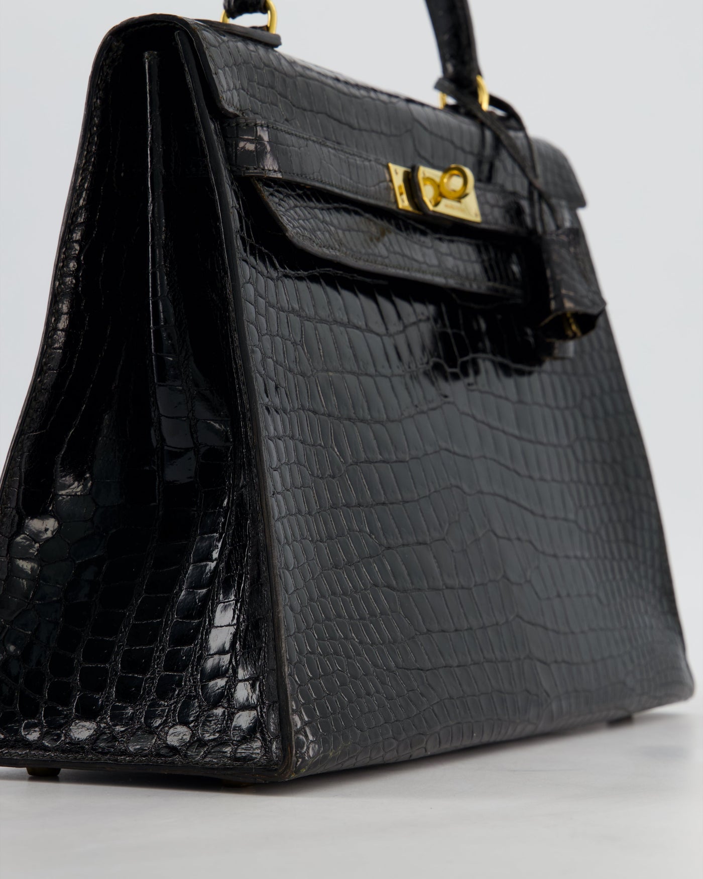 *HOT* Hermes Kelly 32 Sellier Bag in Noir Porosus Crocodile Leather with Gold Hardware - Product Image 10