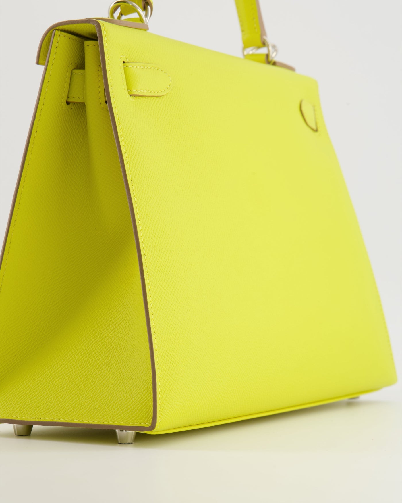 Hermes Kelly 28 Sellier Bag in Lime Epsom Leather with Palladium Hardware - Product Image 16