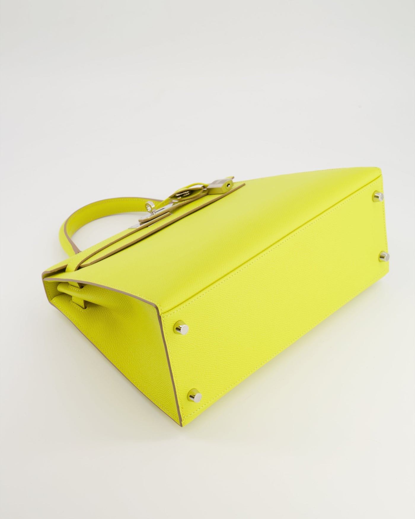 Hermes Kelly 28 Sellier Bag in Lime Epsom Leather with Palladium Hardware - Product Image 20