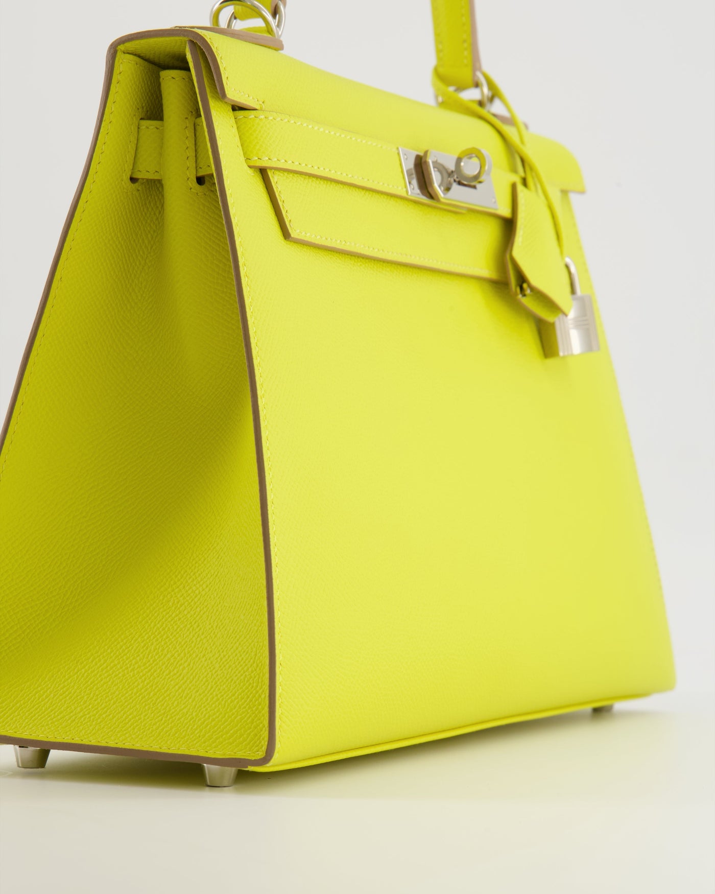 Hermes Kelly 28 Sellier Bag in Lime Epsom Leather with Palladium Hardware - Product Image 13