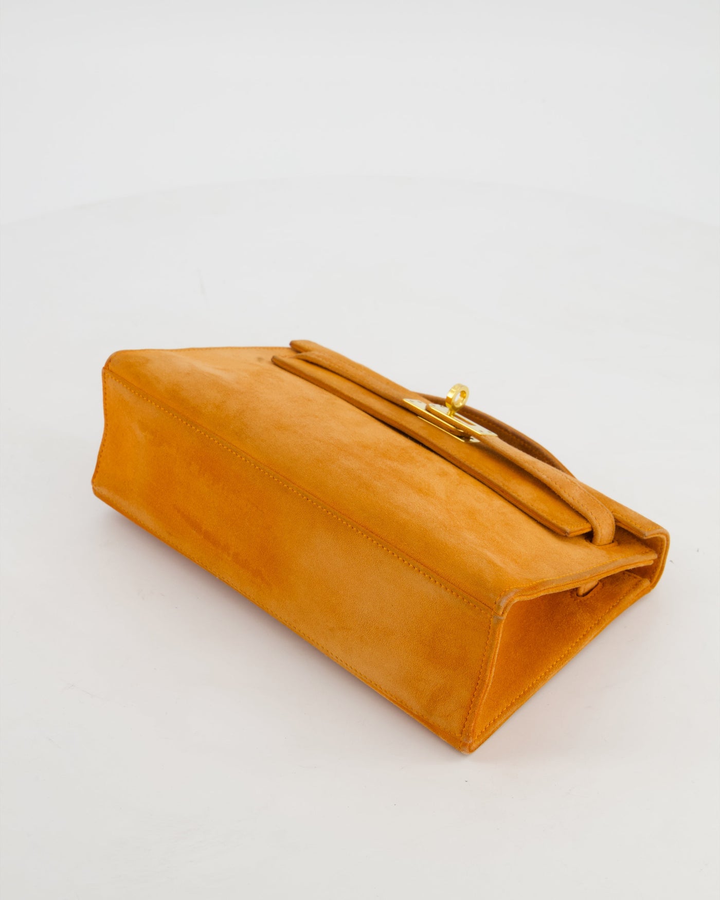 Hermes Mini Kelly Pochette Bag in Orange Veau Doblis Leather with Gold Hardware - Product Image 19