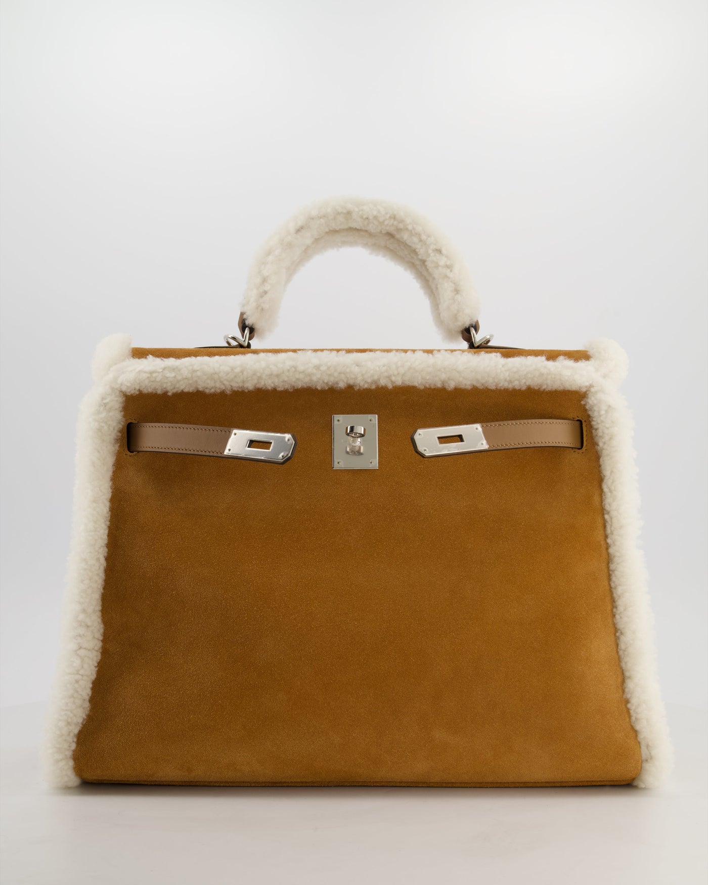 Hermes Kelly 35 Teddy Plush Grizzly Bag in Alezan Swift Leather, Ecru Plush & Chamois Grizzly Suede Leather with Palladium Hardware - Product Image 25