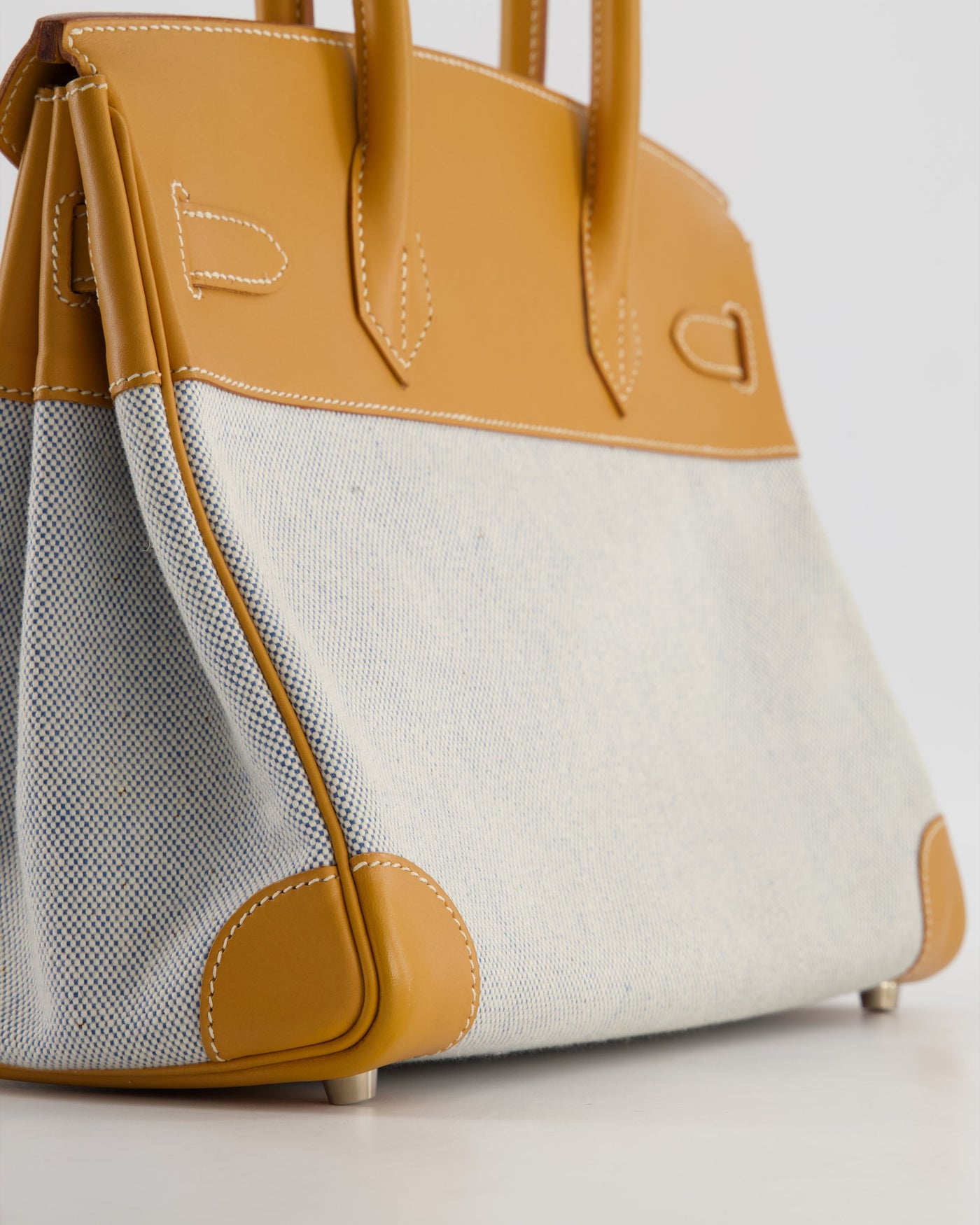 *RARE* Hermes Birkin 30 Retourne Toile Bag in Natural Sable Vache Naturelle Leather & Écru/Ciel Cross Toile Canvas with Palladium Hardware - Product Image 13