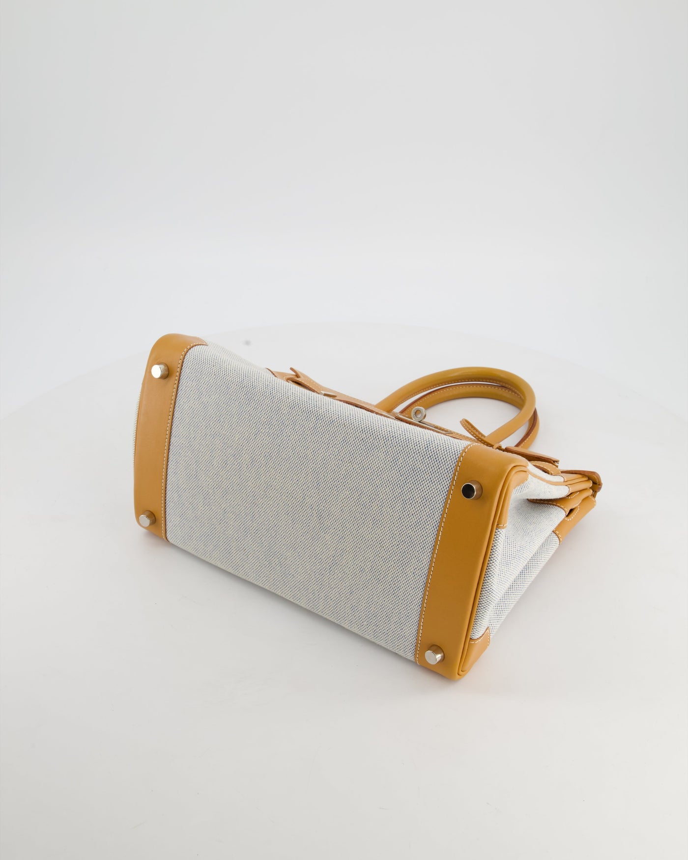 *RARE* Hermes Birkin 30 Retourne Toile Bag in Natural Sable Vache Naturelle Leather & Écru/Ciel Cross Toile Canvas with Palladium Hardware - Product Image 19