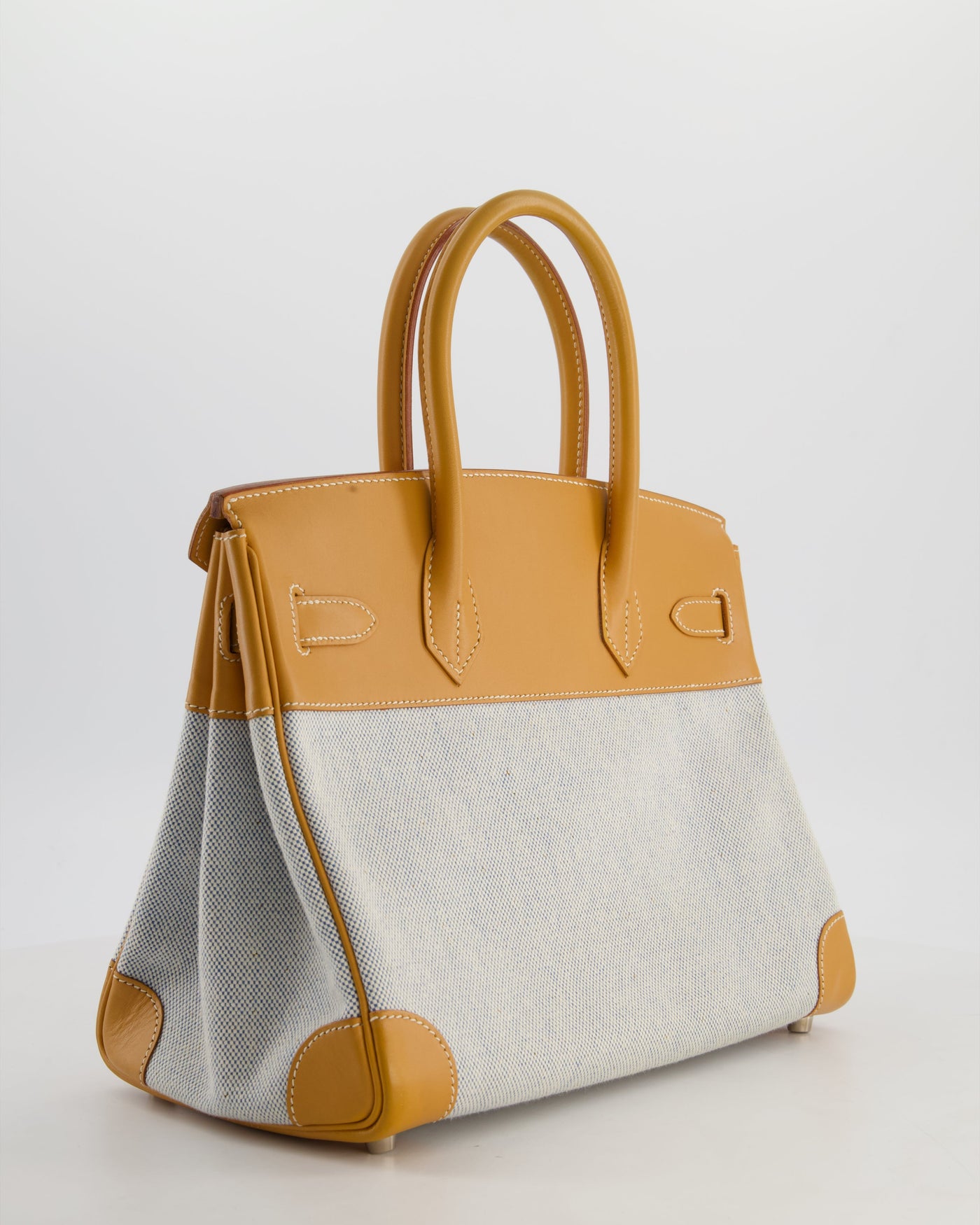 *RARE* Hermes Birkin 30 Retourne Toile Bag in Natural Sable Vache Naturelle Leather & Écru/Ciel Cross Toile Canvas with Palladium Hardware - Product Image 7