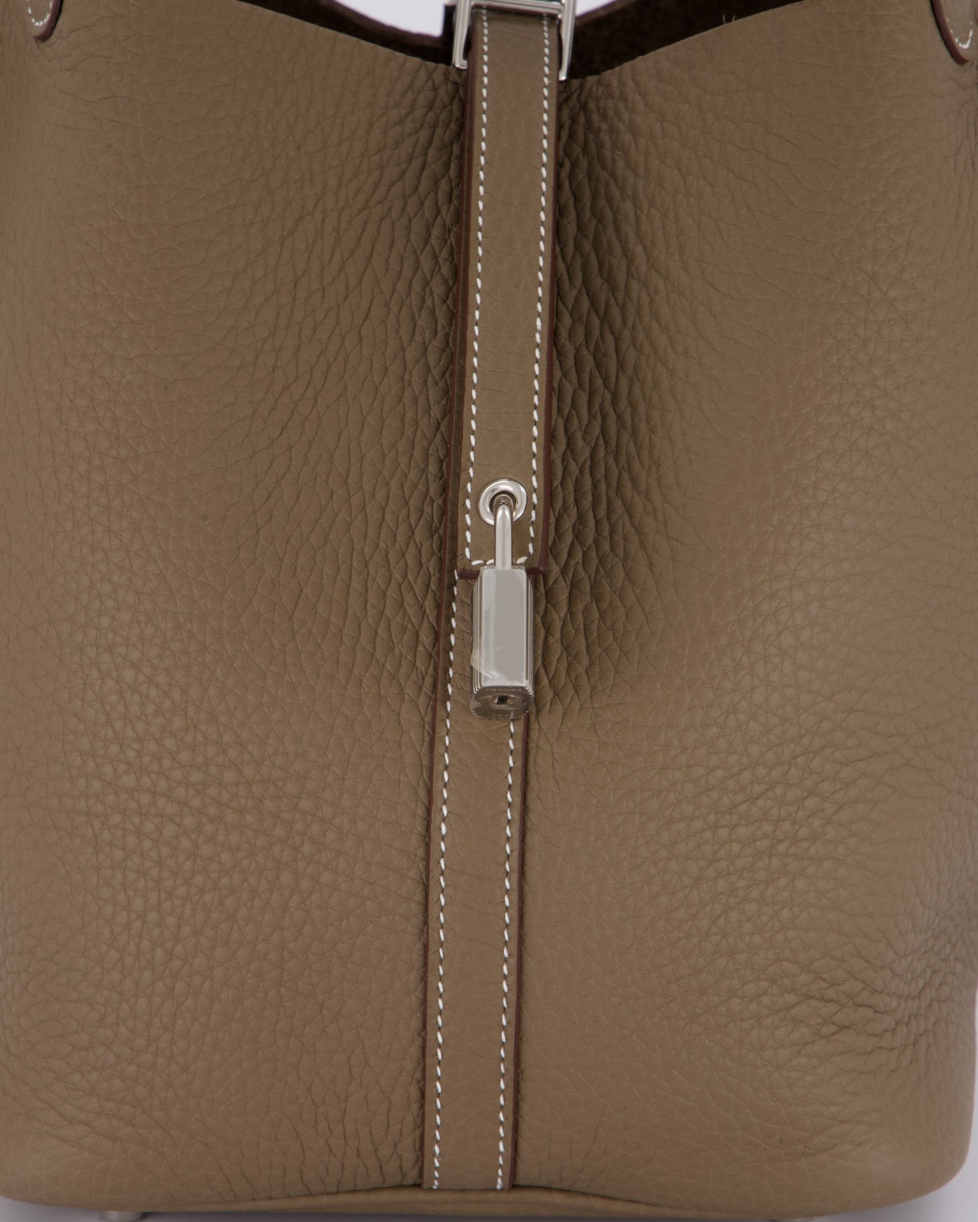 Hermes Picotin 22 Lock Bag in Etoupe Clemence Leather with Palladium Hardware - Product Image 14