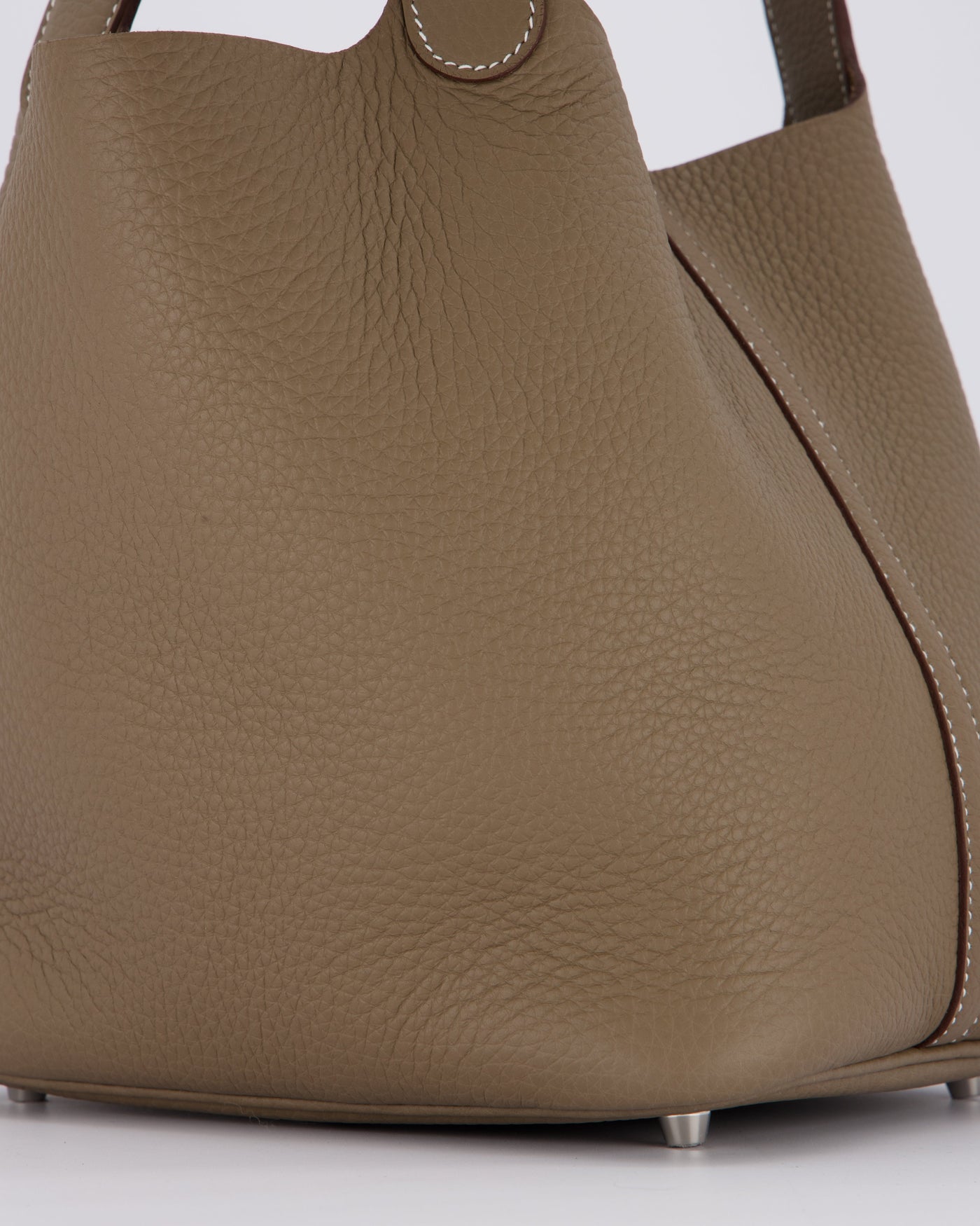 Hermes Picotin 22 Lock Bag in Etoupe Clemence Leather with Palladium Hardware - Product Image 12