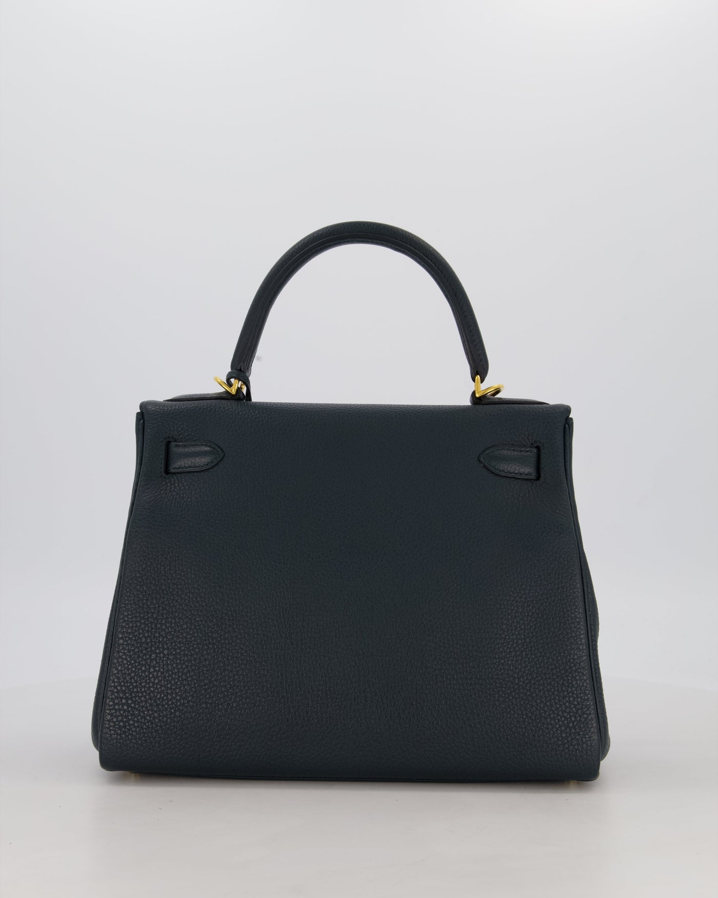 Hermes Kelly 28 Retourne Bag in Vert Cypress Togo Leather with Gold Hardware - Product Image 7