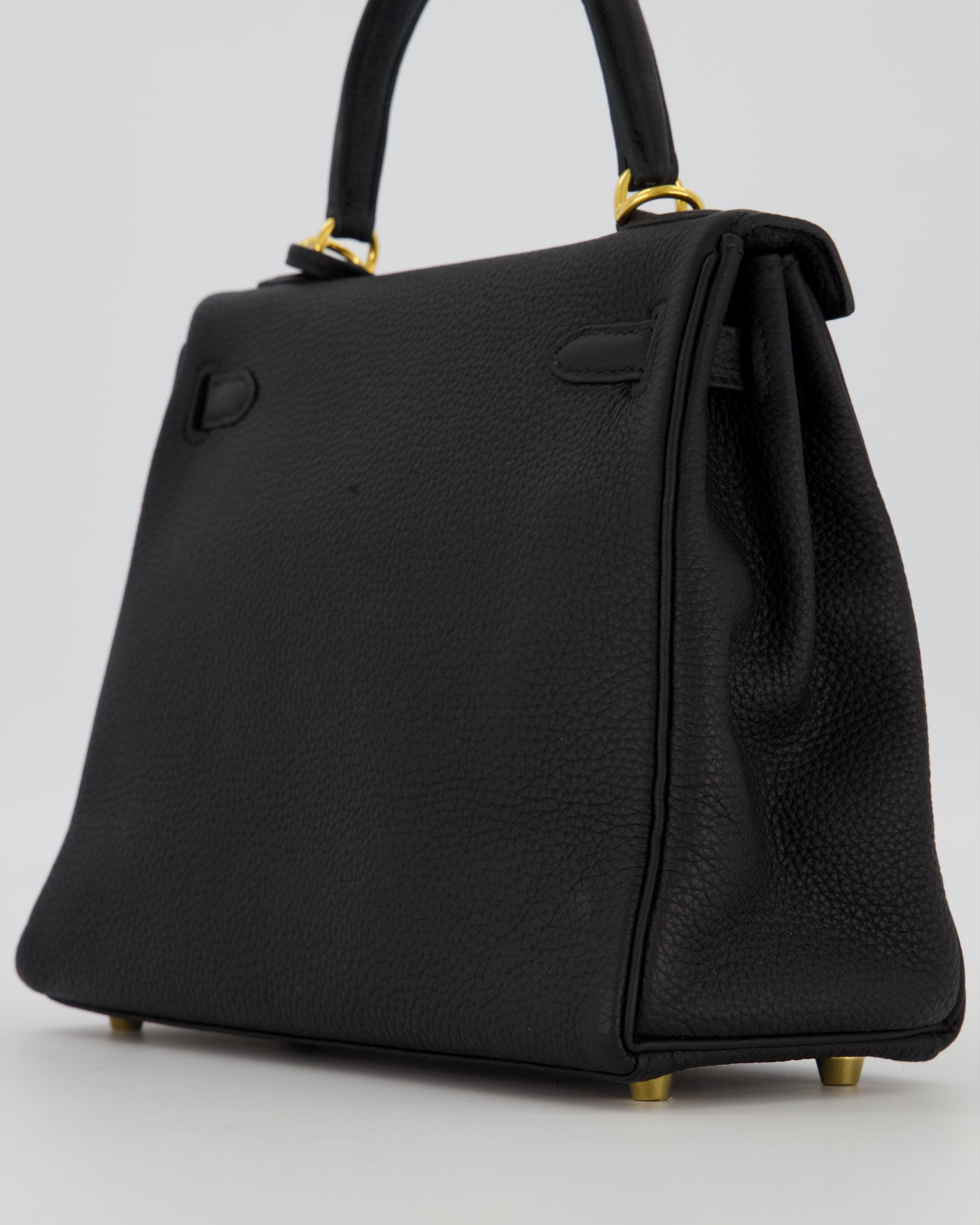 Hermes Kelly 25 Retourne Bag in Noir Togo Leather with Gold Hardware - Product Image 12