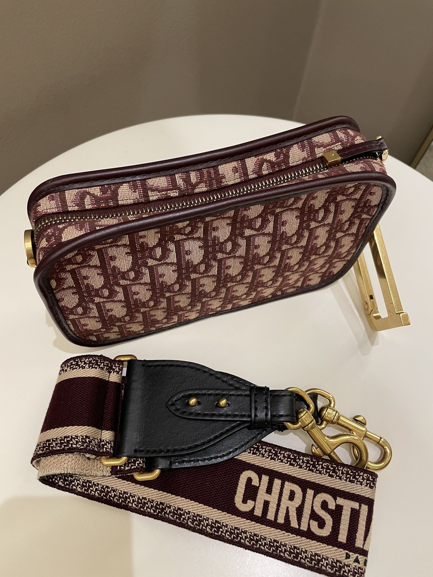 Dior Diorquake Clutch Bag w Strap Red Oblique - Product Image 4