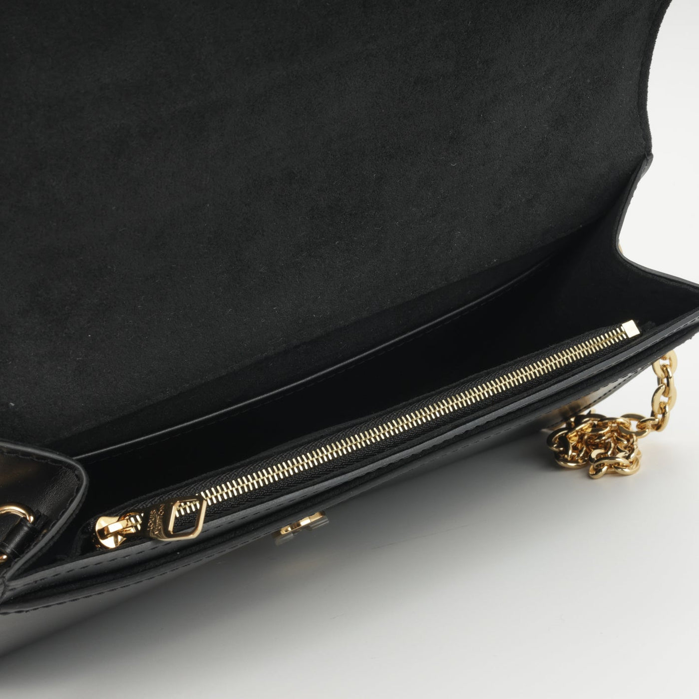 Louis Vuitton Louis Vuitton - Chain Louise Clutch - Black Calfskin GHW - Product Image 7
