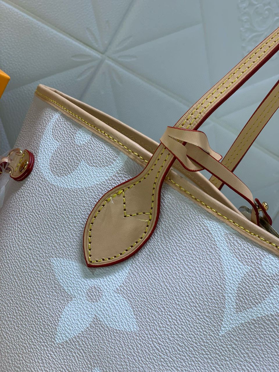 LOUIS VUITTON Monogram Giant By The Pool Neverfull MM Brume