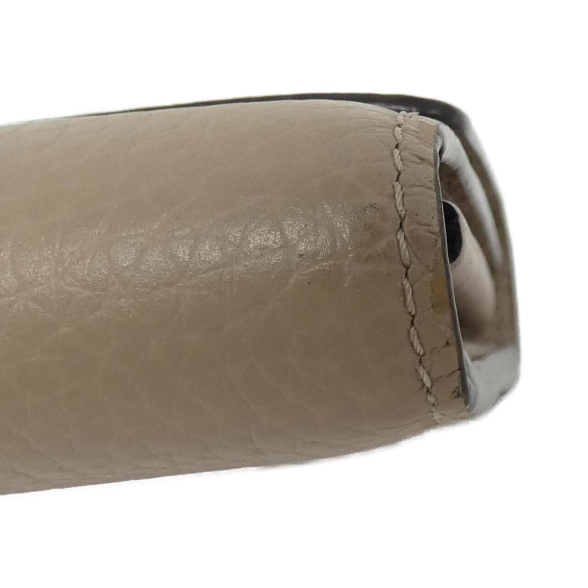 Louis Vuitton Portefolio Capsine Wallet