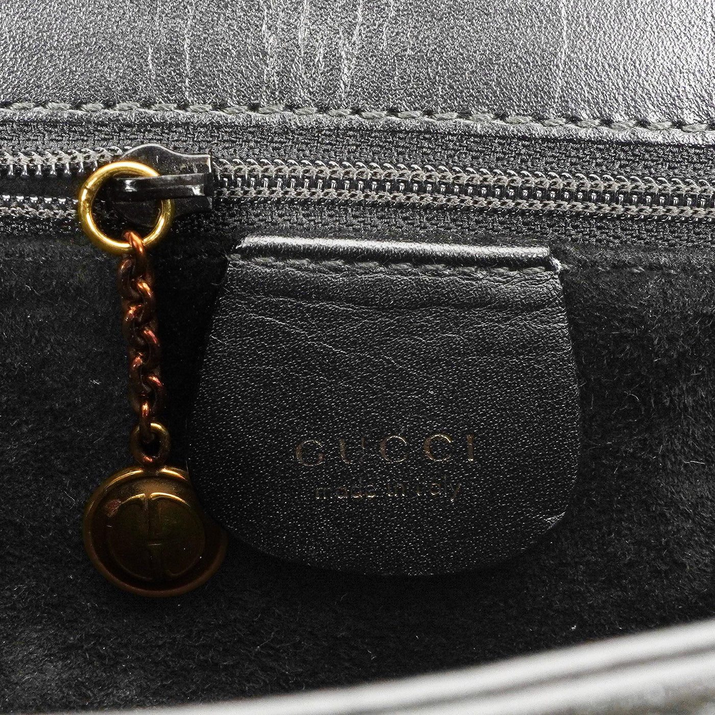 Gucci Black Leather Shoulder Bag - Product Image 14