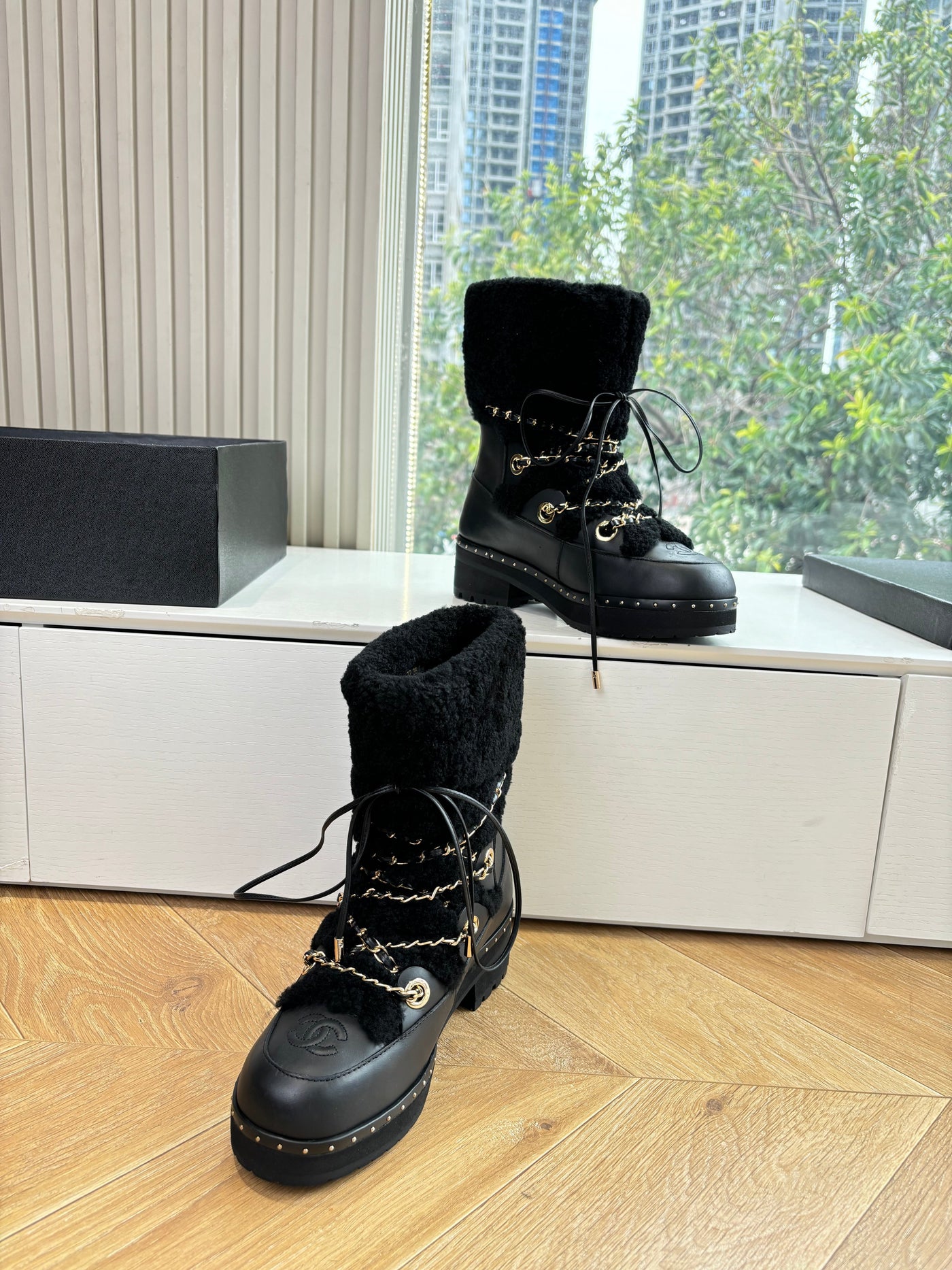 CC Short Boot Black Cowhide Wool 548840 - Product Image 6