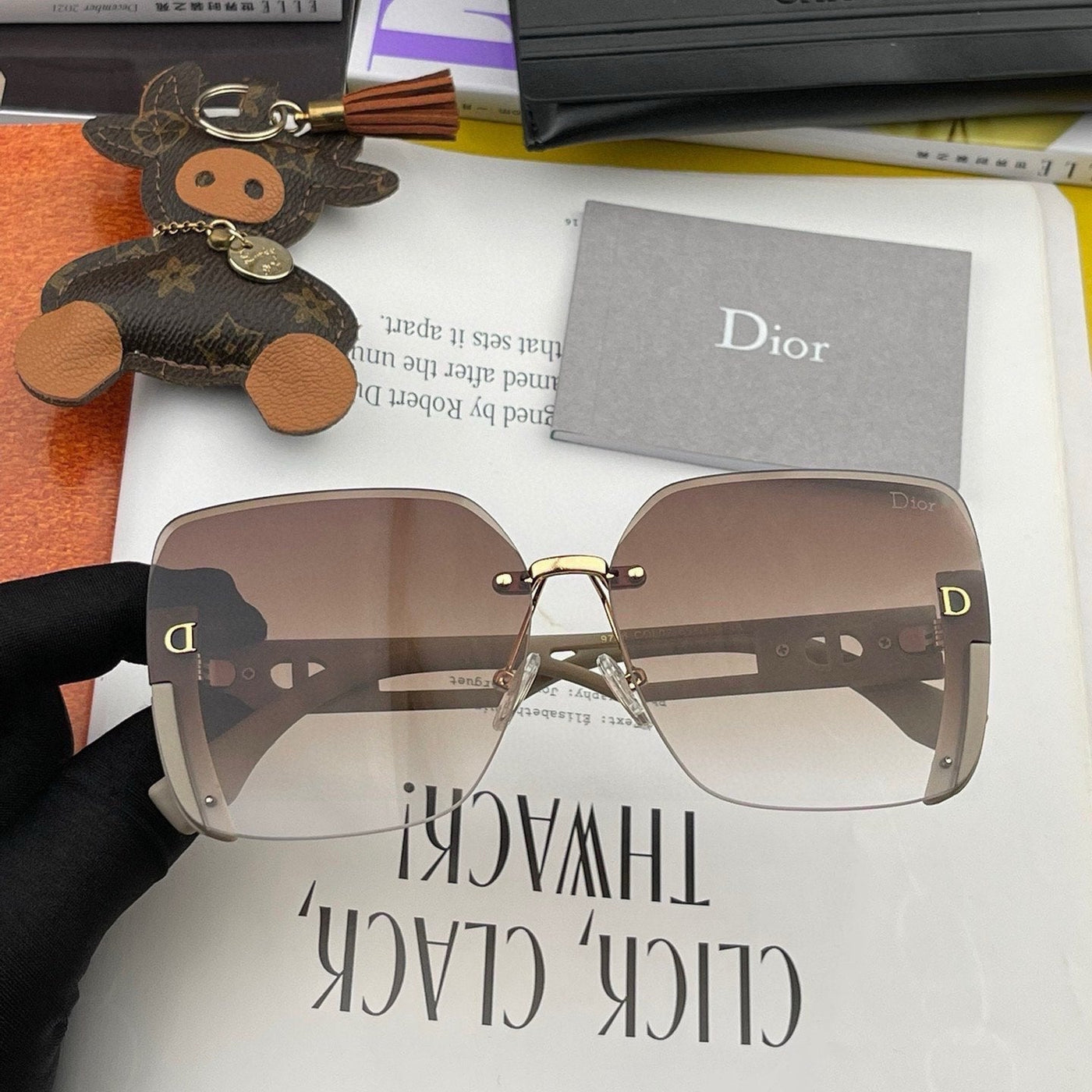 MONTAIGNE SUNGLASS IN ACETATE - Product Image 5