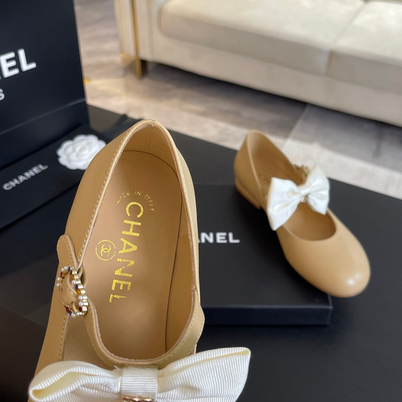 BALLET FLAT DARK CREAM LAMBSKIN WITH WHITE BOW - Product Image 9
