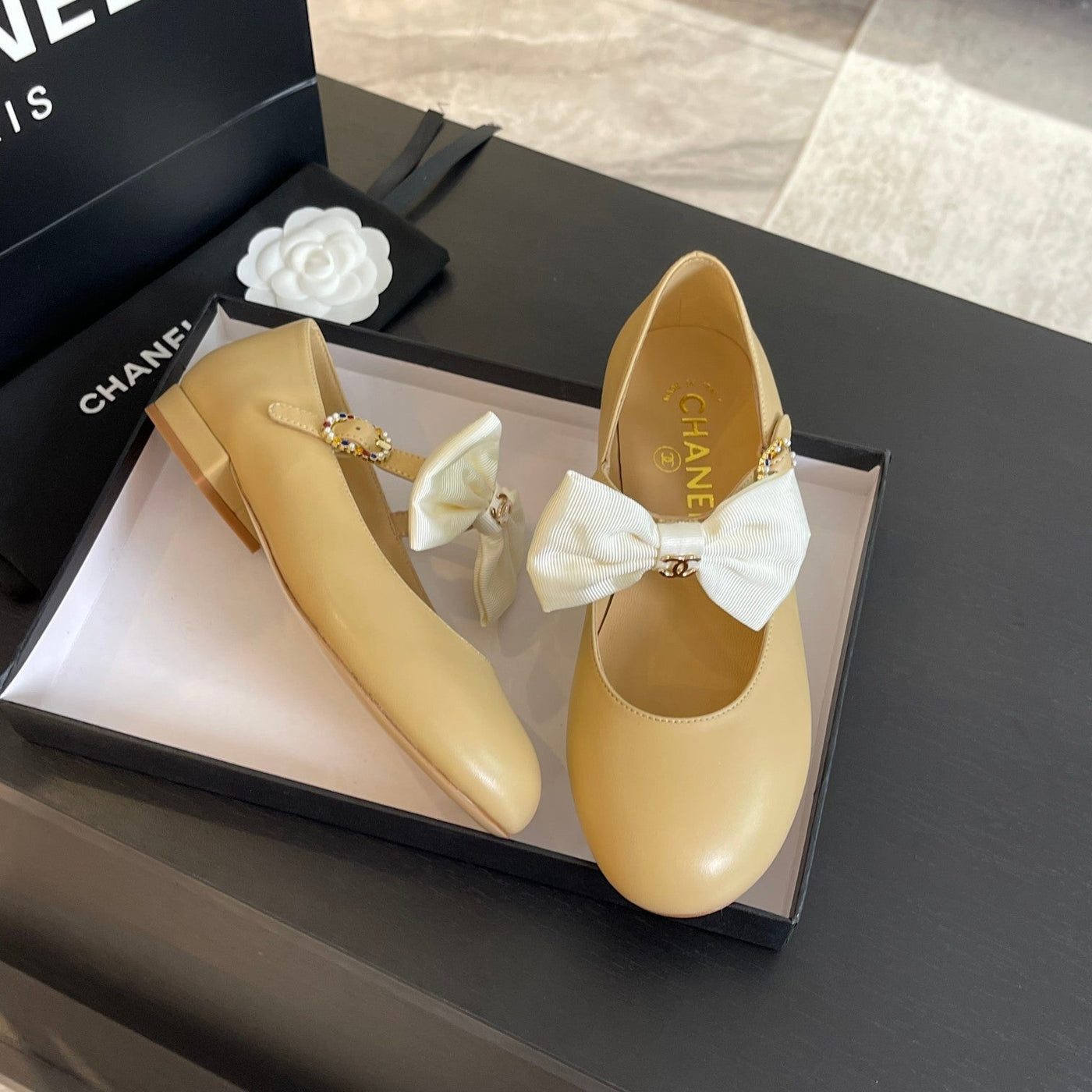 BALLET FLAT DARK CREAM LAMBSKIN WITH WHITE BOW - Product Image 6