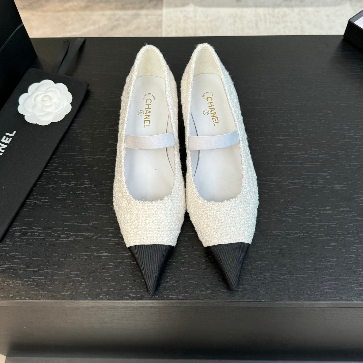 mary jane 35 pointed toe white tweed black grosgrain - Product Image 6