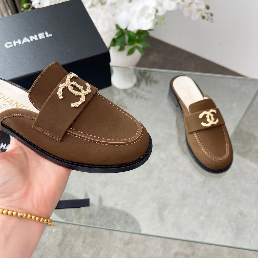 CC 25 Mule Dark Brown Calfskin Gold Double C - Product Image 6