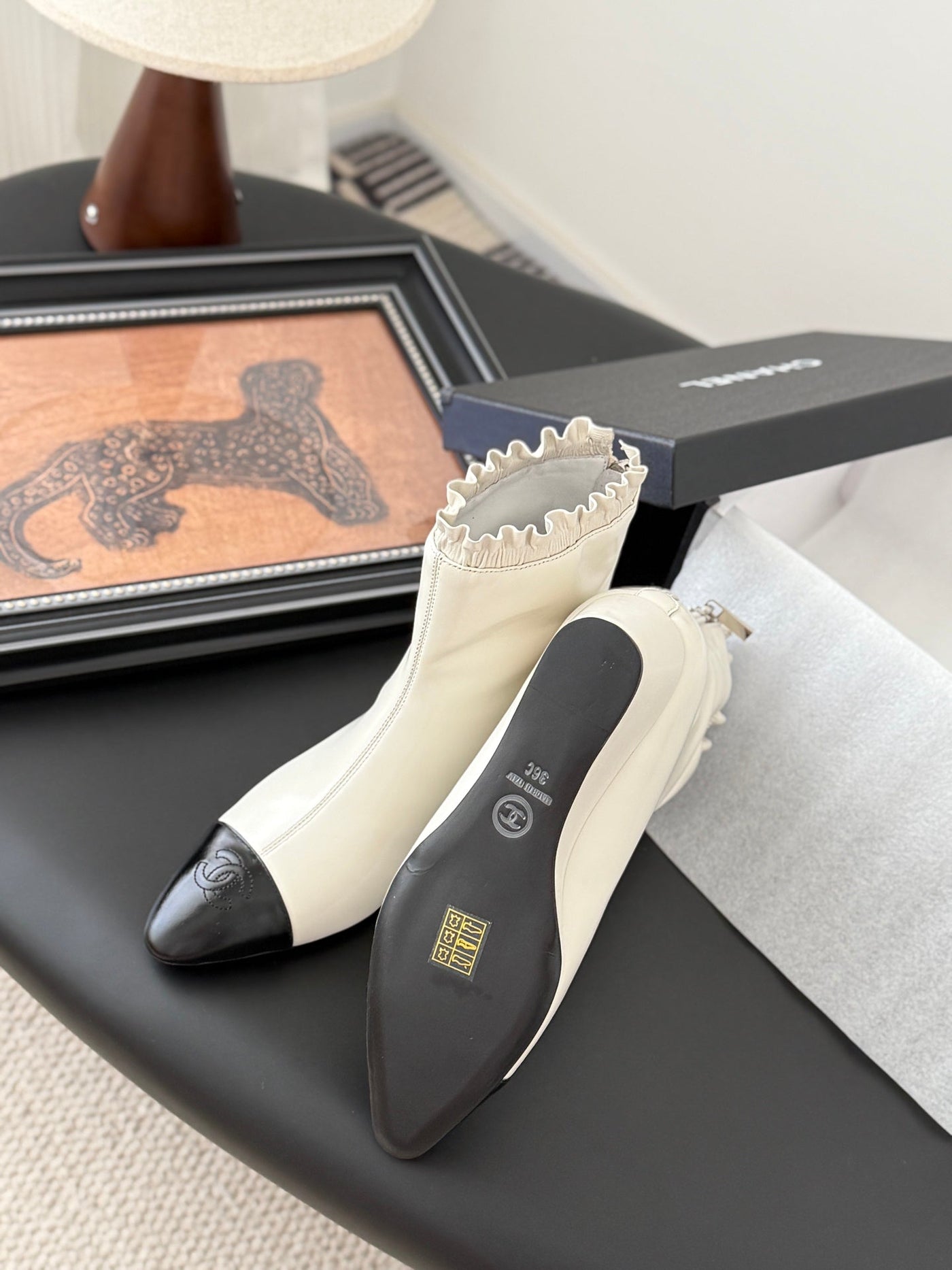 CC 25 Mary Jane boots white black sheepskin 458771 - Product Image 5