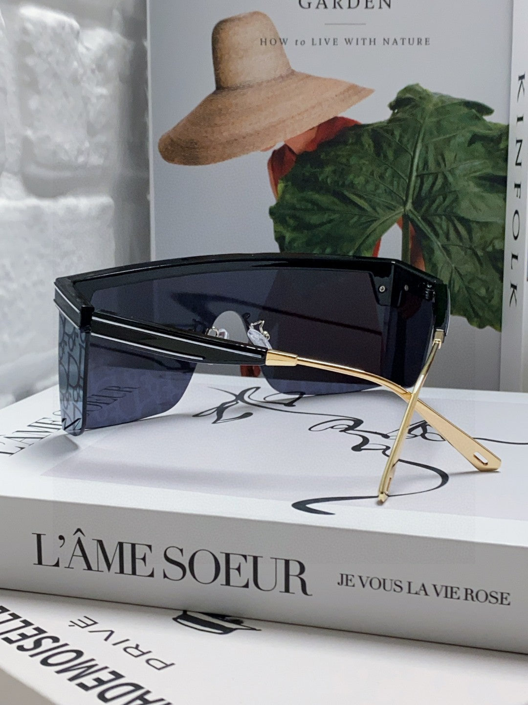 OBLIQUE SUNGLASS CLUB M1U IN BLACK ACETATE - Product Image 3