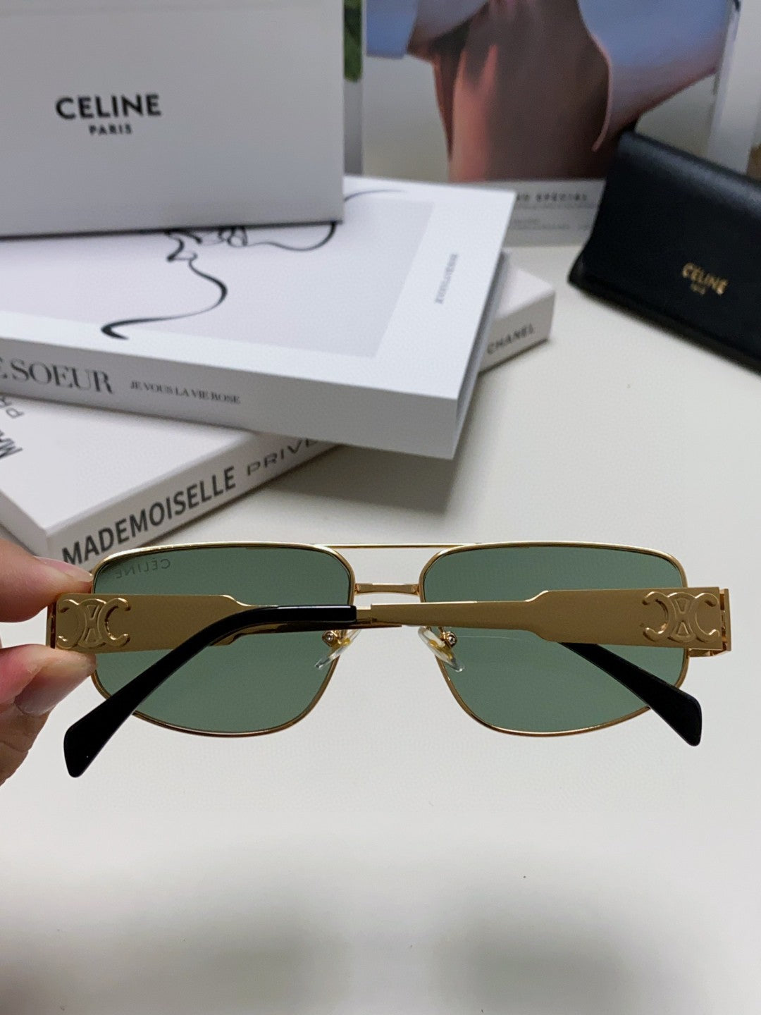 TRIOMPHE SUNGLASS 512997 IN GOLD METAL BLUE LENSES - Product Image 7
