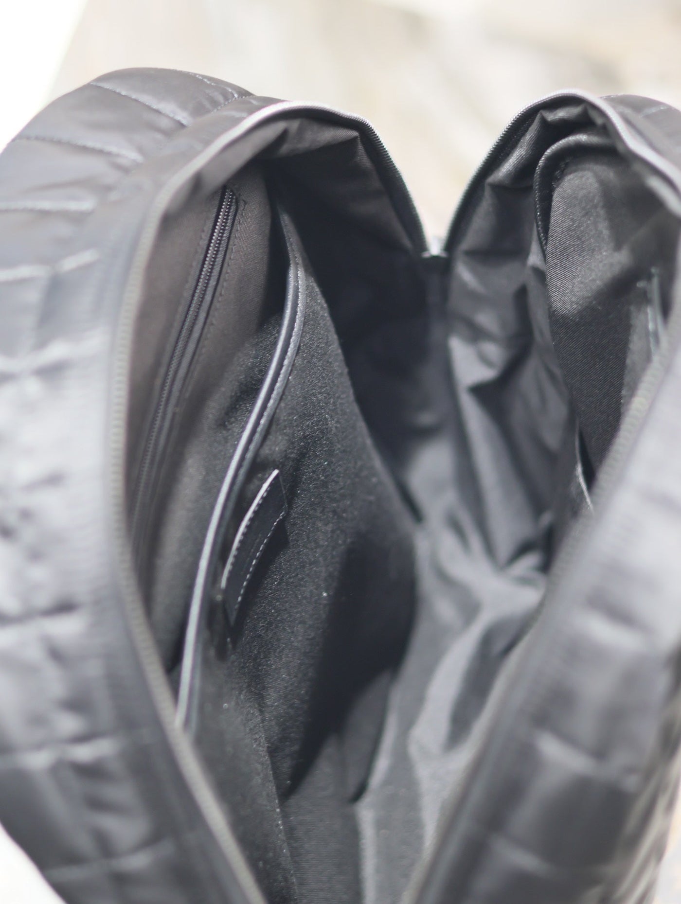BACKPACK 37 IN BLACK PLAID NYLON - Product Image 5