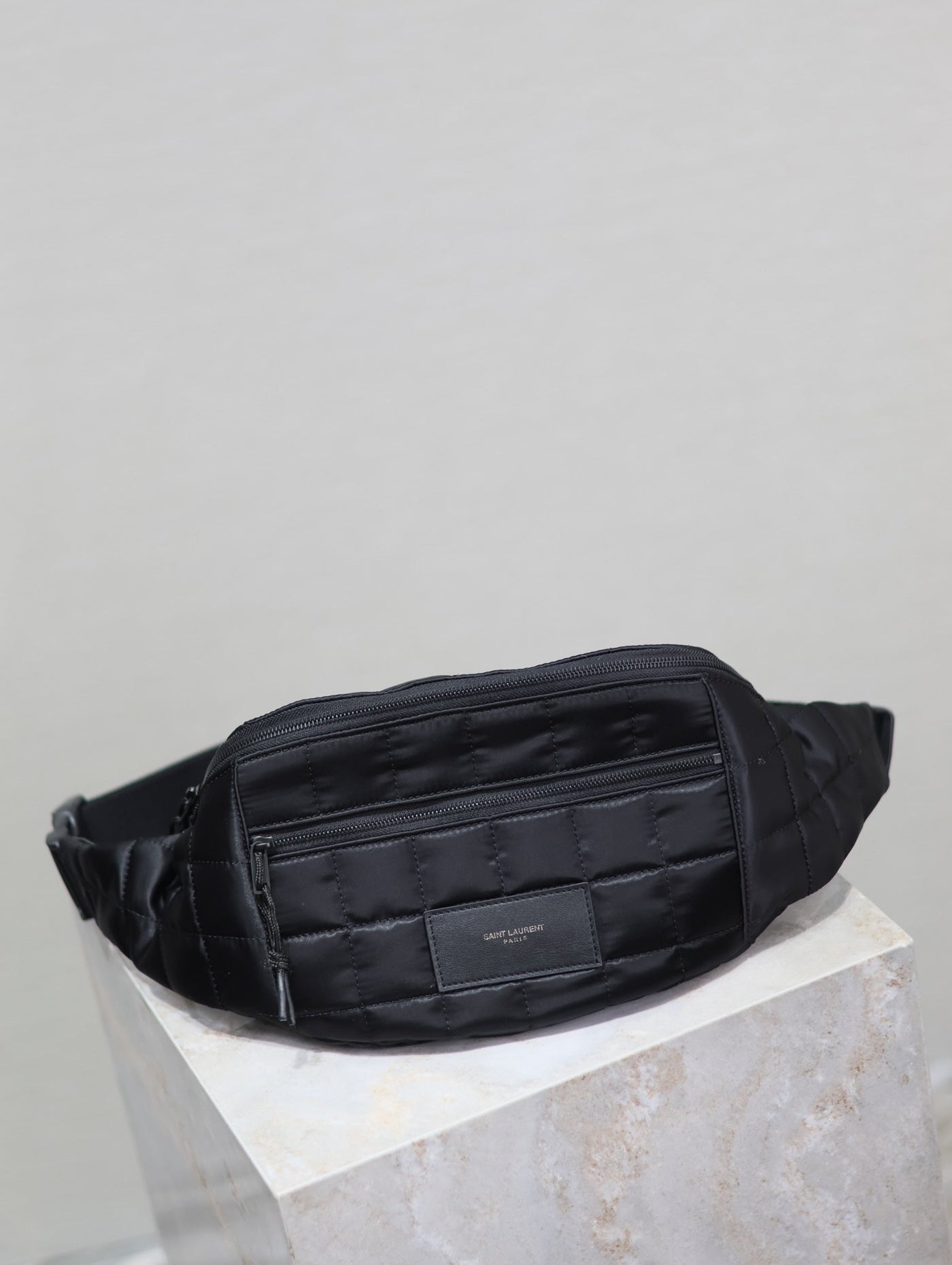 CROSSBODY BAG 24 IN BLACK PLAID NYLON - Product Image 2