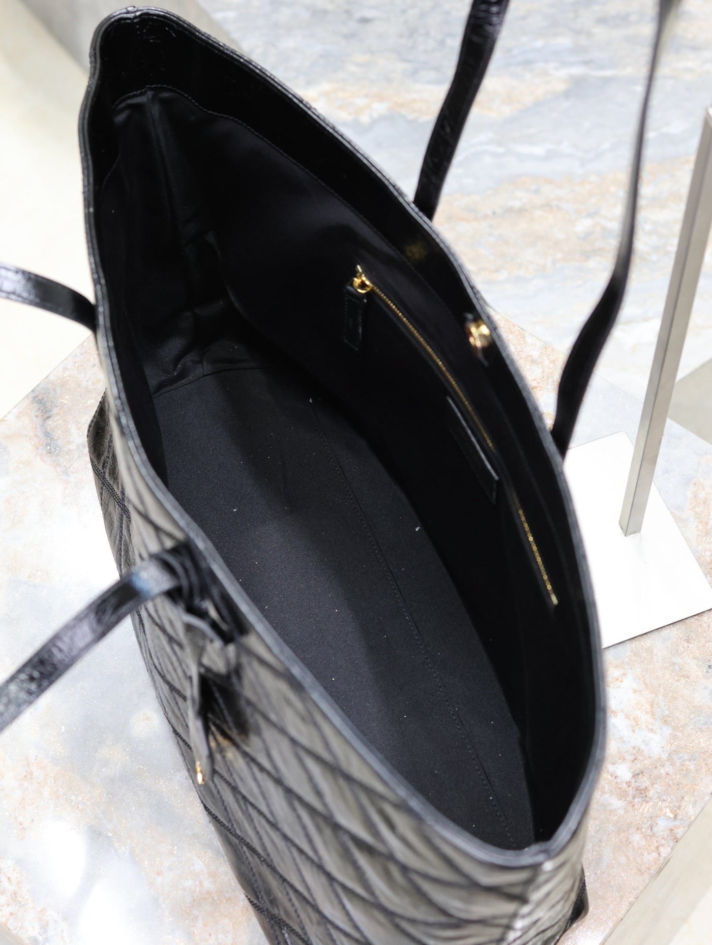 SHOPPING TOTE BAG 38 IN BLACK CRUMPLED CALFSKIN - Product Image 8