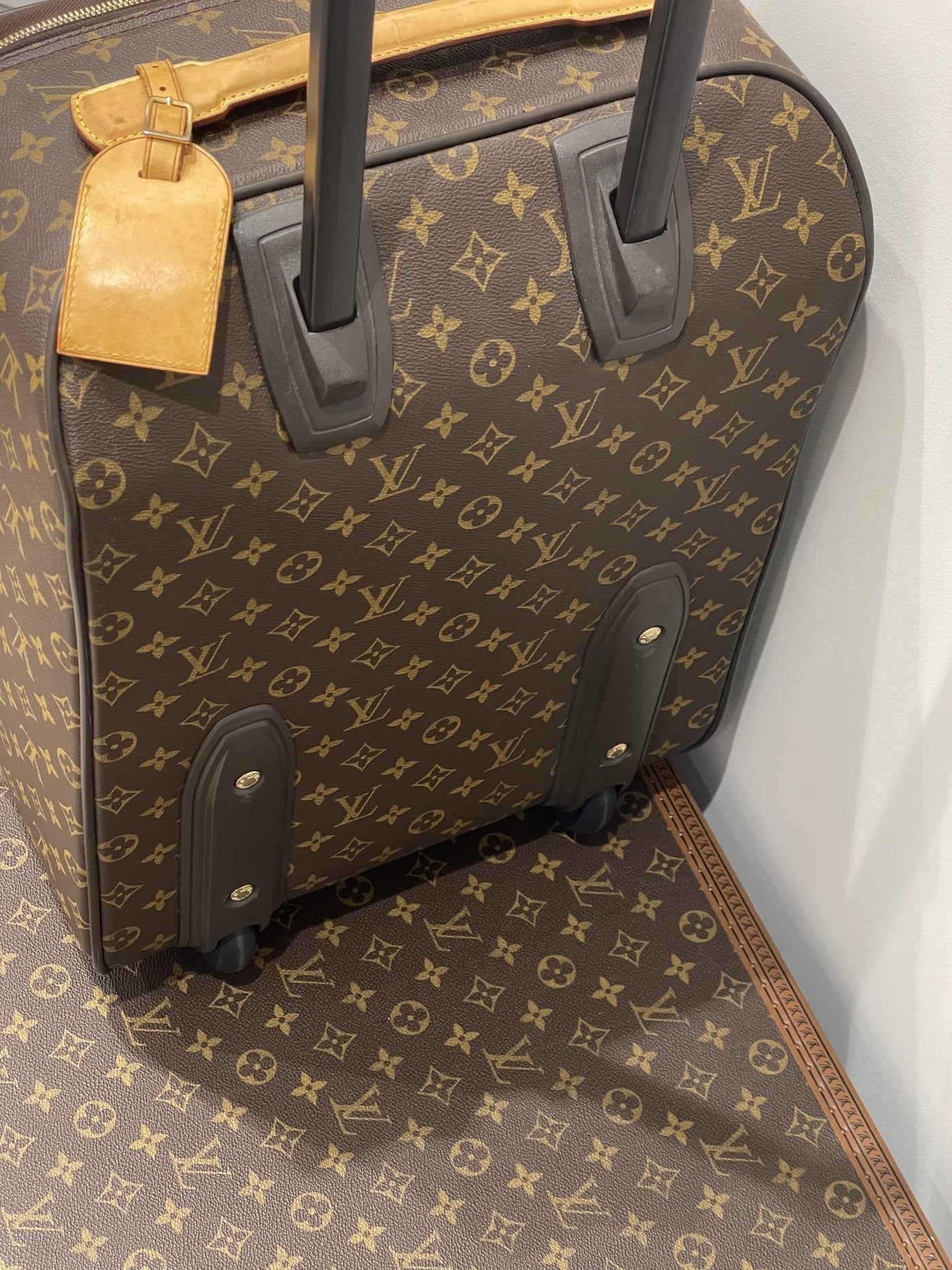 Louis Vuitton - Valise Pégase 45 monogramme