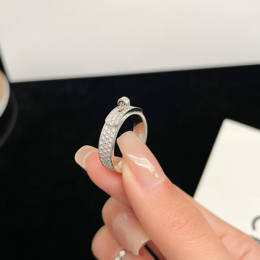 KELLY SILVER DIAMOND RING - Product Image 4