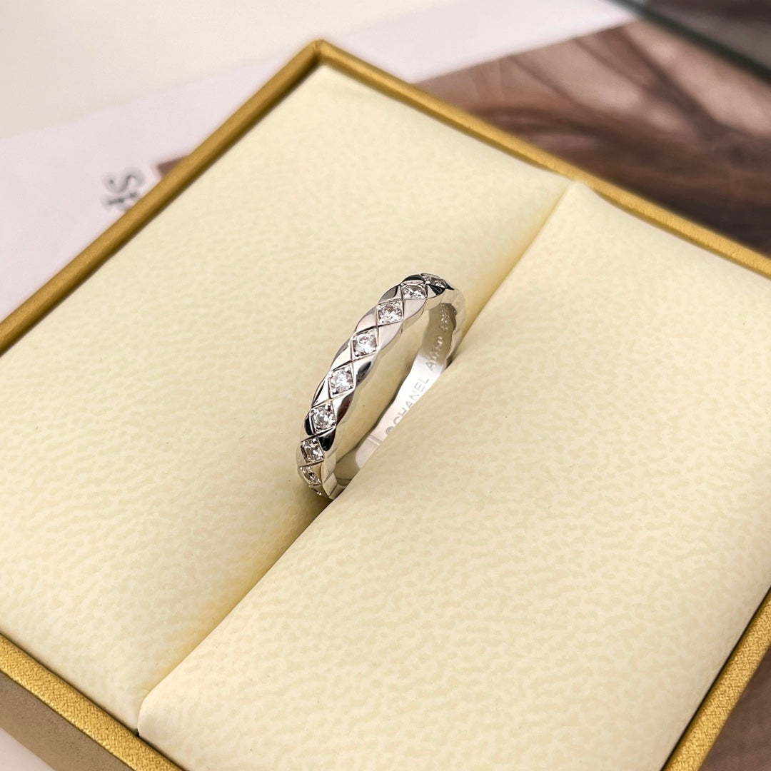 CRUSH MINI CLASSIC RING DIAMONDS - Product Image 4