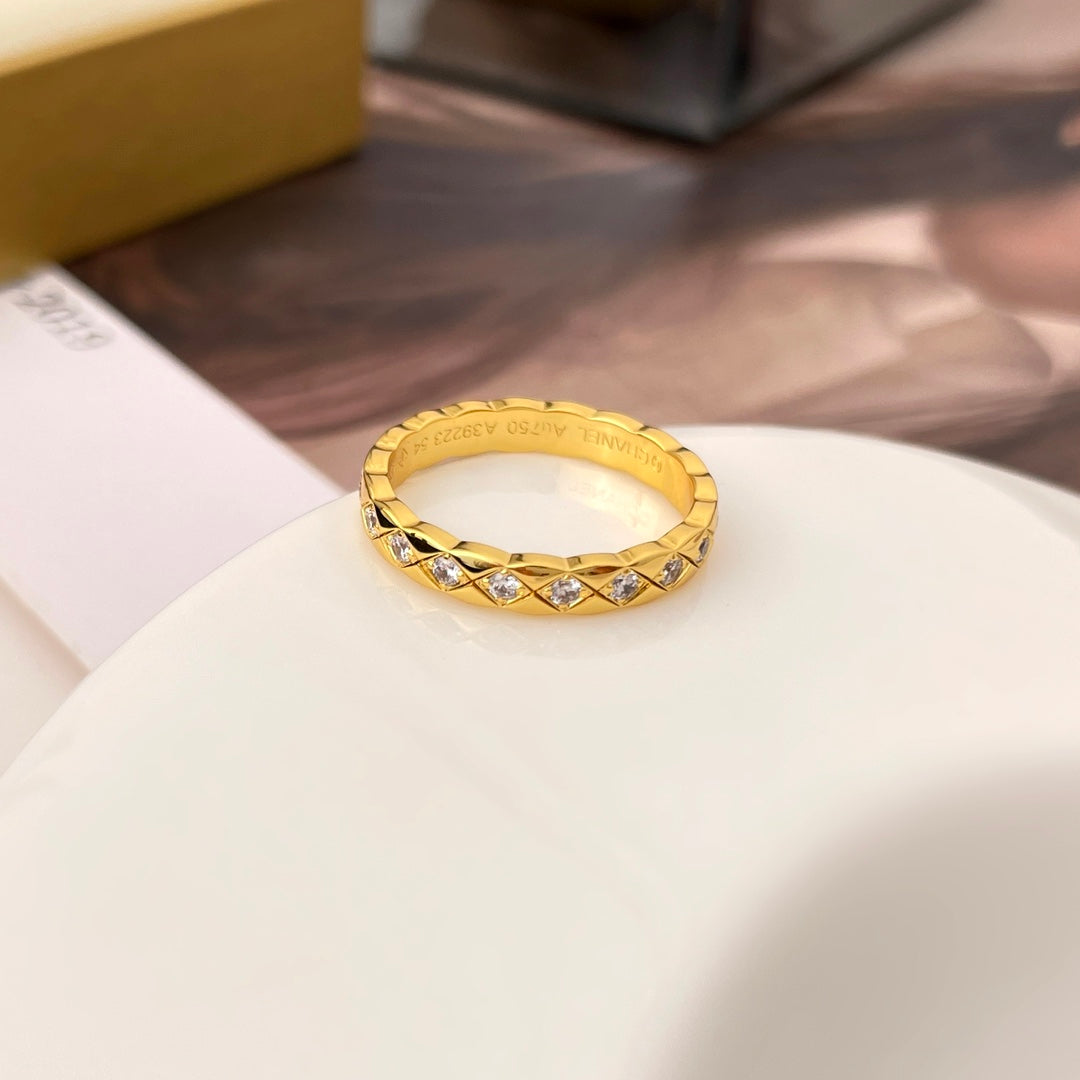 CRUSH MINI CLASSIC RING DIAMONDS - Product Image 6
