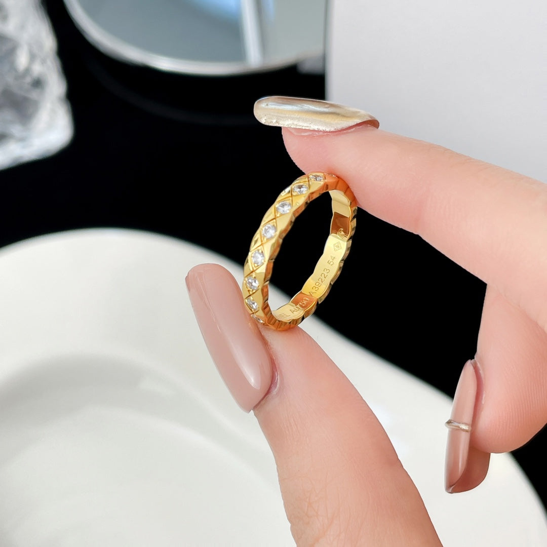 CRUSH MINI CLASSIC RING DIAMONDS - Product Image 9