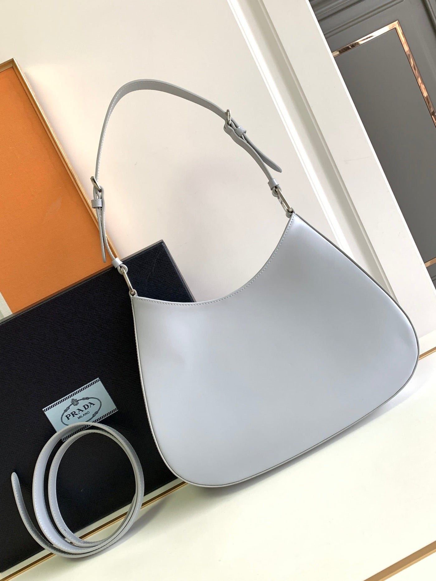 CLEO 30 GREY BRUSHED LEATHER SHOULDER BAG - Product Image 3