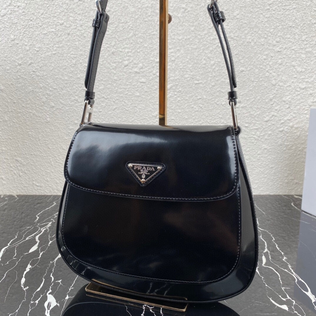 CLEO 24 BLACK BRUSHED LEATHER SHOULDER BAG - Product Image 7