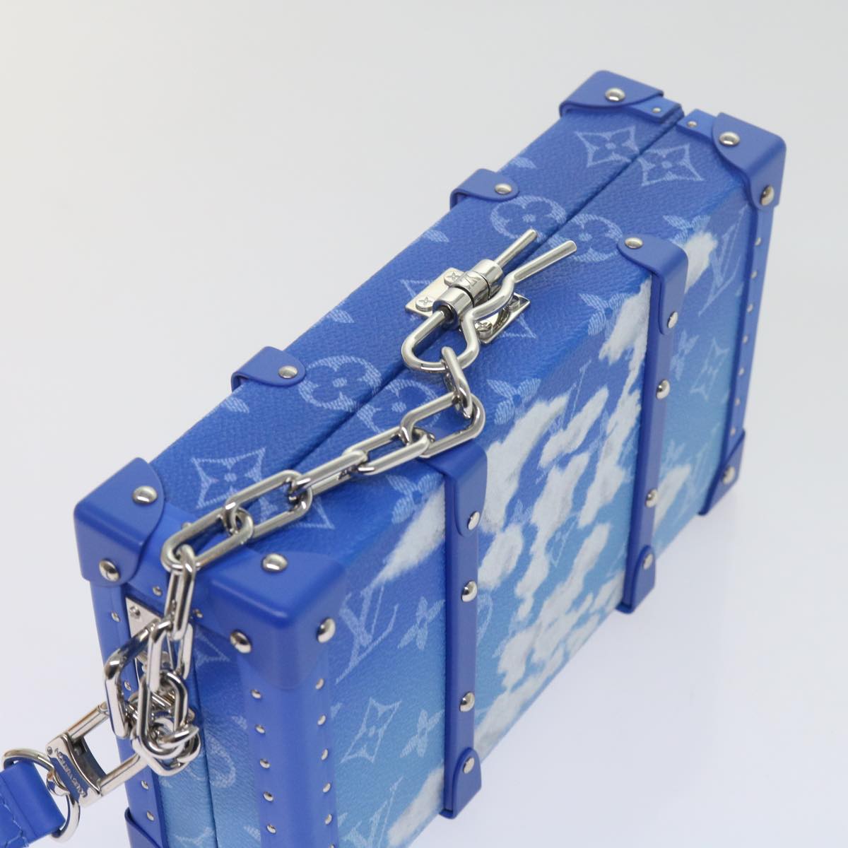 Louis Vuitton Blue Leather Clutch Bag ( ) - Product Image 4