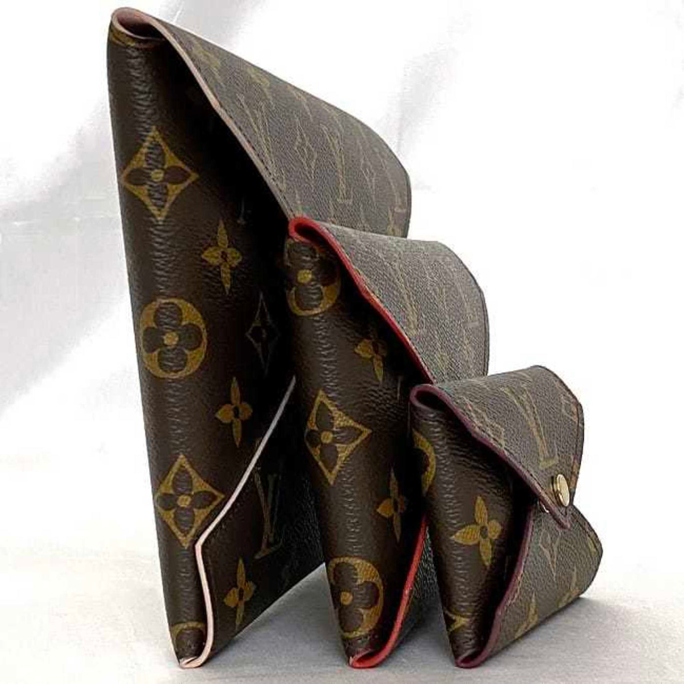 Louis Vuitton Monogram Canvas Red Clutch Bags - Product Image 3