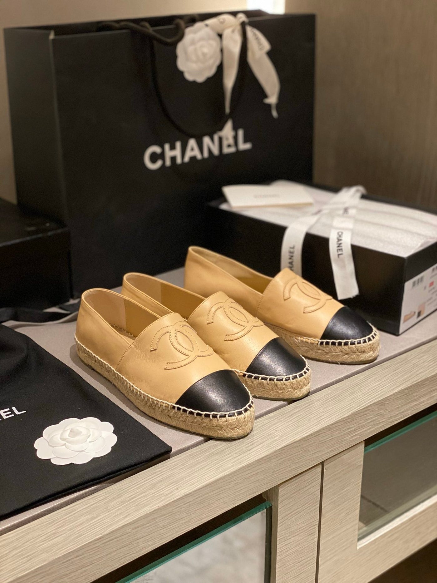 cc espadrilles beige black calfskin - Product Image 2