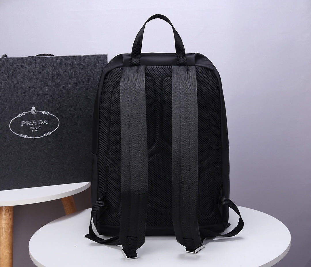 PRA BACKPACK 39 IN BLACK RE-NYLON AND SAFFIANO LEATHER - Product Image 3