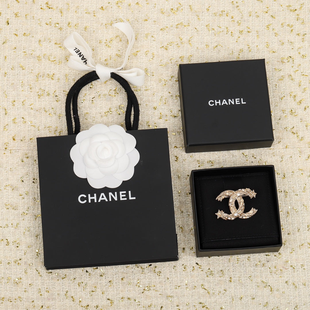 CC Brooch 158815 | Studio Nafay