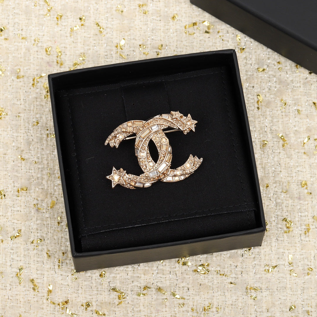 CC Brooch 158815 - Product Image 3
