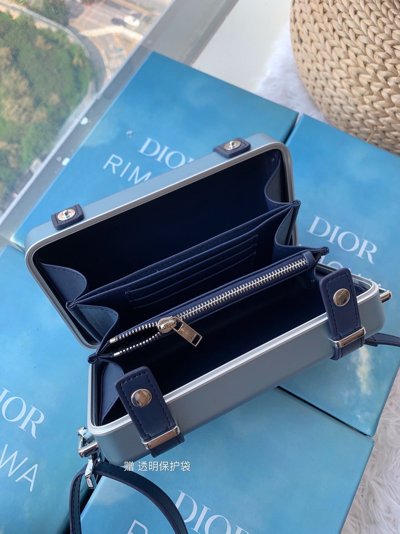 RIMOWA 20 CASE BAG IN COBALT BLUE ALUMINUM MAGNESIUM - Product Image 6