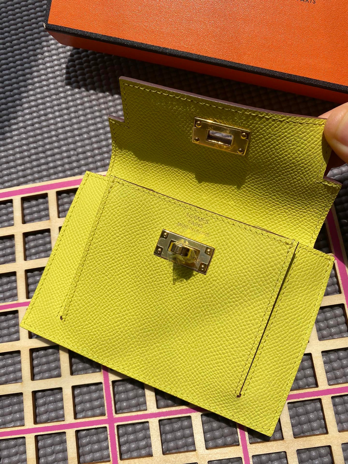 HM Kelly Pocket 13.5 Lime Epsom Ghw - Product Image 3