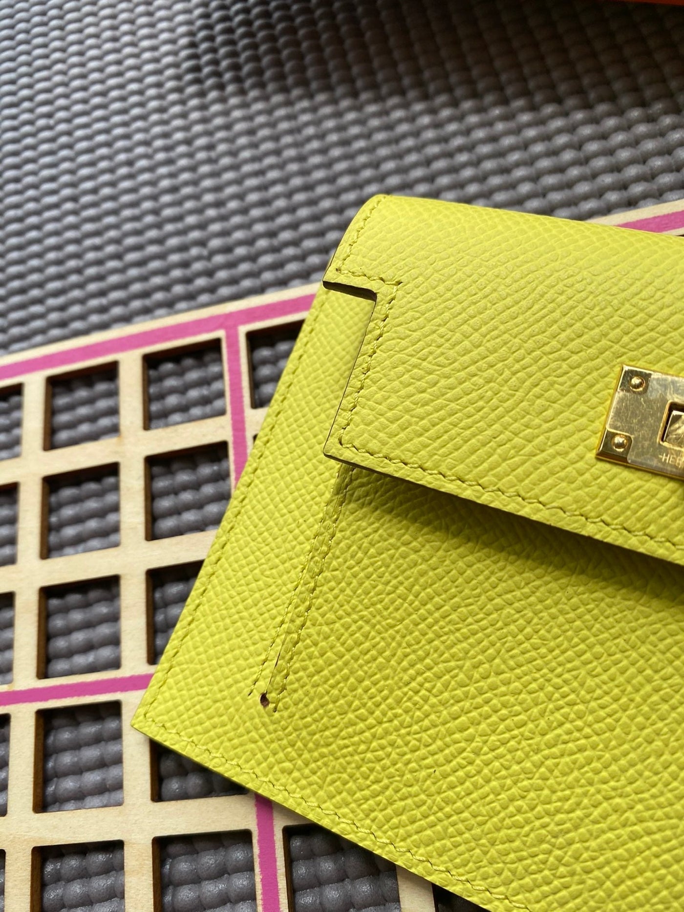 HM Kelly Pocket 13.5 Lime Epsom Ghw - Product Image 7