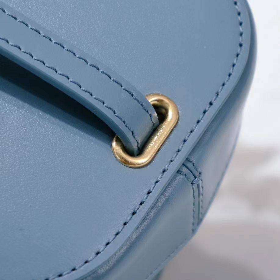 SQUARE BOX CROSSBODY BAG 11 AZURE BLUE CALFSKIN - Product Image 8