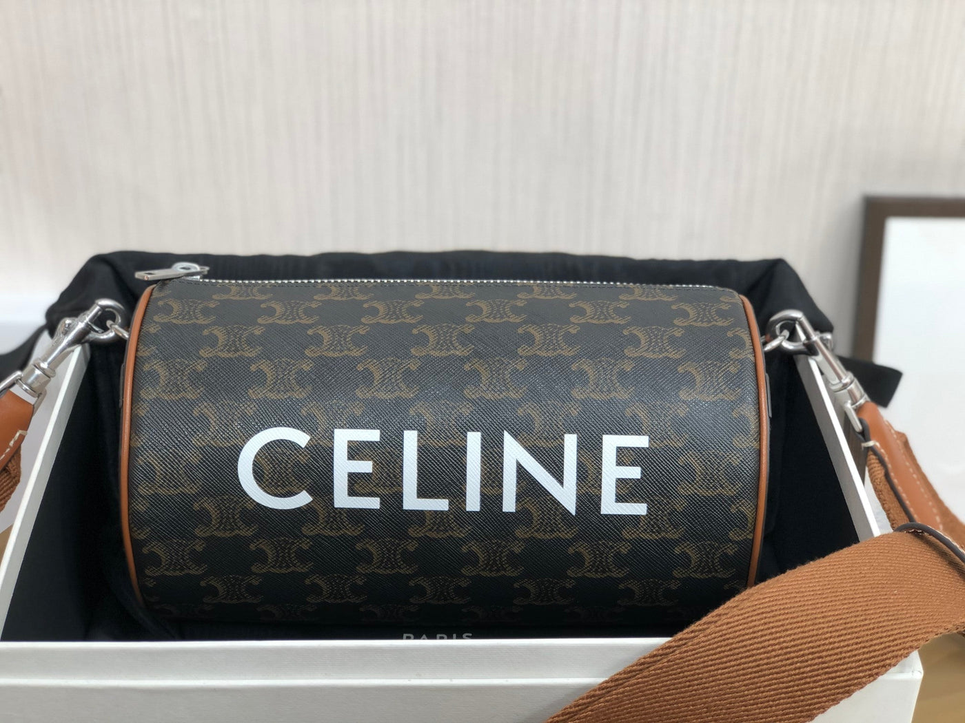 CYLINDRICAL 22 BAG BLACK PATTERN COWHIDE - Product Image 2