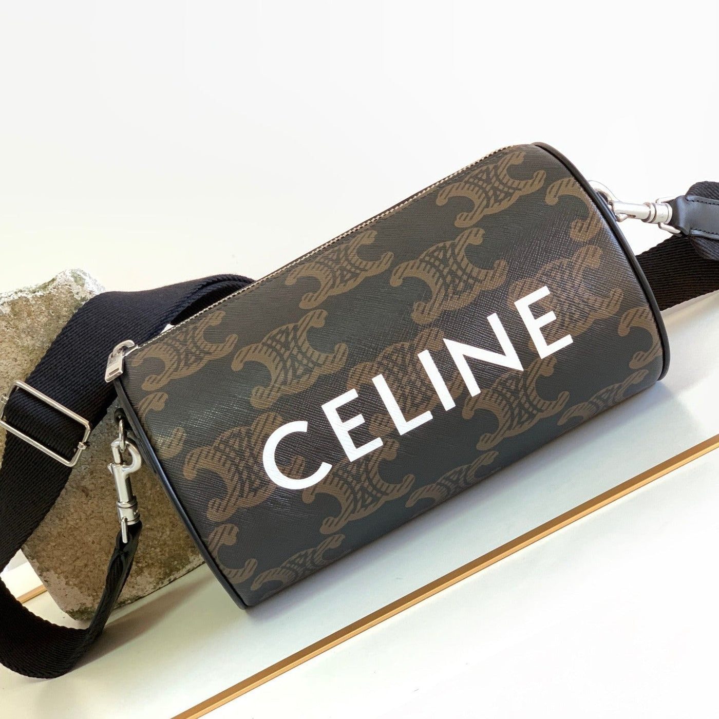 CYLINDRICAL 22 BAG BLACK BROWN COWHIDE | Studio Nafay